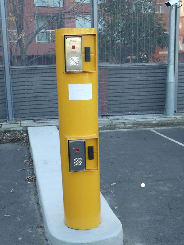 Heavy Duty Bollard with Access Control