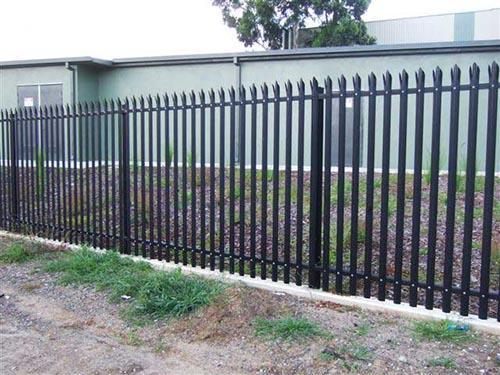 W Pale Palisade Fencing